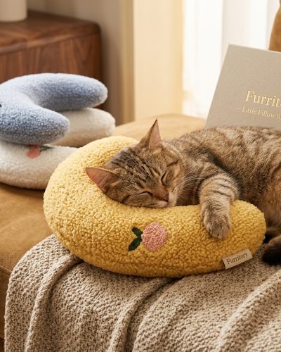 Cozy U-Shaped Cat & Small Dog Pillow Bed – Washable Plush